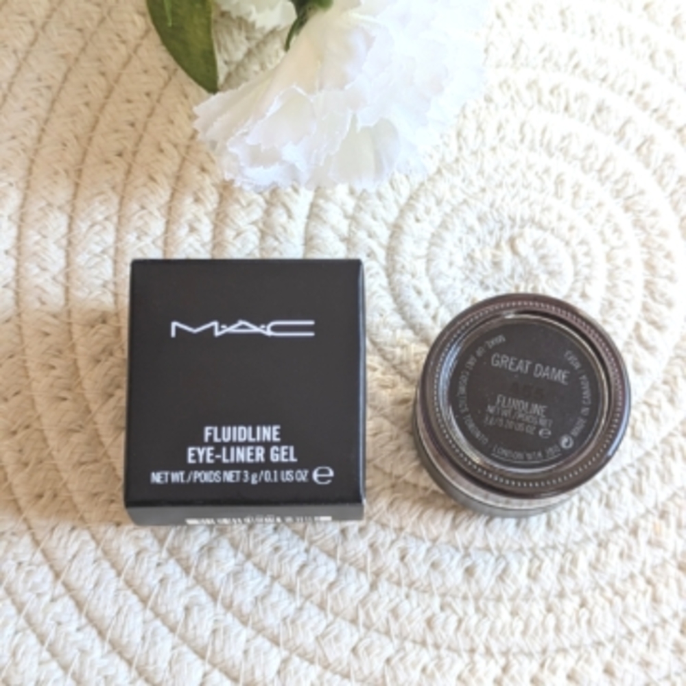 Limited Edition MAC Fluidline Eye-Liner Gel Great Dame-rich plum/burgundy BNIB - Picture 7 of 7